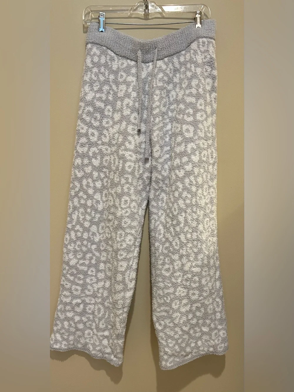 Cupcakes & Cashmere Women’s Cozy Leopard Print Lounge Pants Size Large